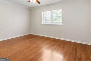 3660 Peachtree Rd NE, Atlanta, GA 30319 - Photo 18