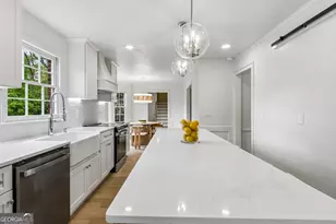 5124 Vermack Rd, Dunwoody, GA 30338 - Photo 12