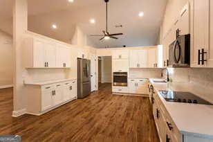 1020 Brenda Ln, Madison, GA 30650 - Photo 12