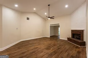 1020 Brenda Ln, Madison, GA 30650 - Photo 10