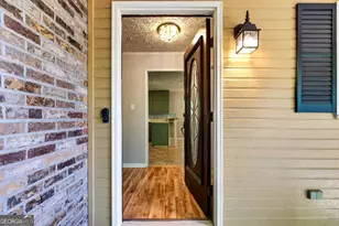 406 Maddox Rd, Griffin, GA 30224 - Photo 6