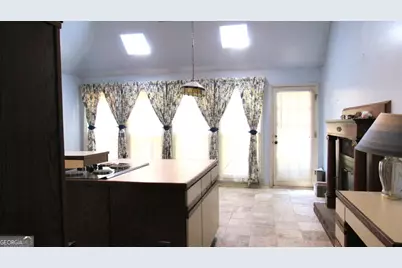 4305 Deep Springs Court, Kennesaw, GA 30144 - Photo 8