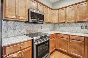 54 Medallion Park Park, Newnan, GA 30265 - Photo 8