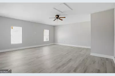 5420 Forest Downs Circle, College Park, GA 30349 - Photo 12