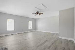 5420 Forest Downs Cir, College Park, GA 30349 - Photo 12