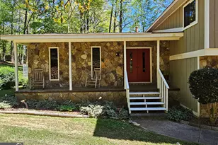 1446 Sartor Cir NW, Lawrenceville, GA 30043 - Photo 2