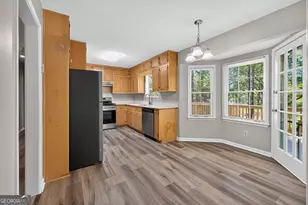 5917 S Deshon Ct, Lithonia, GA 30058 - Photo 16