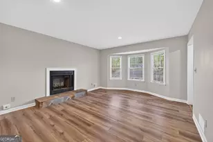 5917 S Deshon Ct, Lithonia, GA 30058 - Photo 10