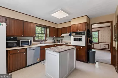 5374 Pounds Drive N, Stone Mountain, GA 30087 - Photo 18