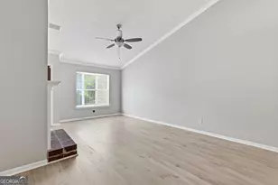 22 Longview Bluff Dr E, Savannah, GA 31419 - Photo 10