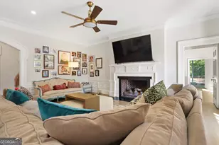 22 Sanford Dr, Newnan, GA 30263 - Photo 12