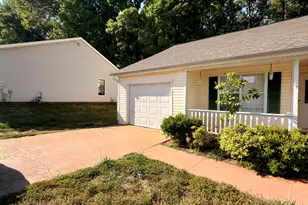 235 Oak Cir N, Stockbridge, GA 30281 - Photo 14