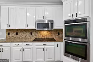 290 Youngs Cir, Fayetteville, GA 30215 - Photo 32