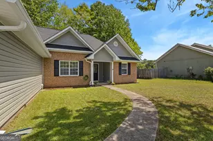 101 Manchester Ct, Centerville, GA 31028 - Photo 2