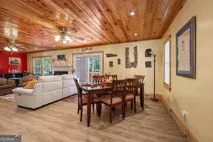 530 N Quail Trl, Clarkesville, GA 30523 - Photo 4