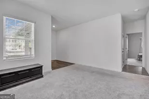 7312 Cranleigh St, Covington, GA 30014 - Photo 4