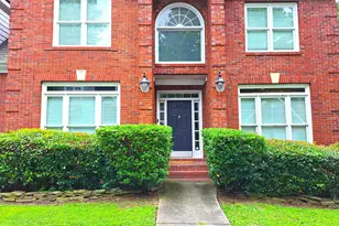 2242 Lenox Walk NE, Brookhaven, GA 30319 - Photo 2