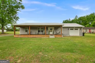 897 Empire Rd, Jesup, GA 31545 - Photo 1