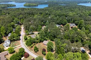 406 Ashford Cir, Lagrange, GA 30240 - Photo 36