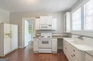 356 Jackson St, Newnan, GA 30263 - Photo 4