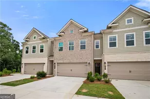 209 Abbotts Crossing Circle, Conyers, GA 30094 - Photo 2