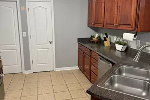338 Hidden Creek Cir, Warner Robins, GA 31088 - Photo 10