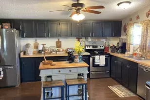 935 Cannafax Rd, Barnesville, GA 30204 - Photo 16