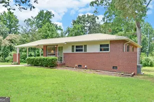 60 Kelsey Dr, Hartwell, GA 30643 - Photo 2