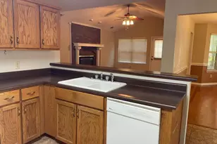103 Oak Cir, Glennville, GA 30427 - Photo 6