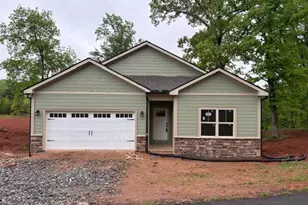 365 Hunts Rdg Dr, Cleveland, GA 30528 - Photo 1