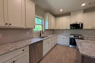365 Hunts Rdg Dr, Cleveland, GA 30528 - Photo 8