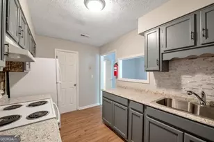 4433 Golf Vista Cir, Decatur, GA 30035 - Photo 4