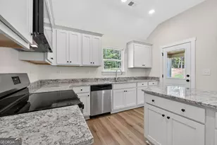 271 Russellville Rd, Forsyth, GA 31029 - Photo 10