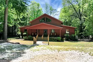 142 Hugh Dorsey Rd, Hartwell, GA 30643 - Photo 2