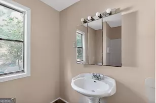 4748 Edwina Ln SW, Atlanta, GA 30331 - Photo 30