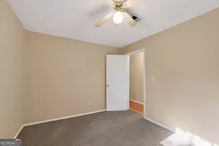 4748 Edwina Ln SW, Atlanta, GA 30331 - Photo 14