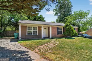 1379 Craighill Ct, Norcross, GA 30093 - Photo 4