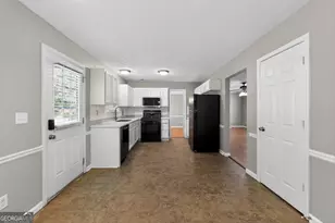 402 Armor Dr, Loganville, GA 30052 - Photo 12