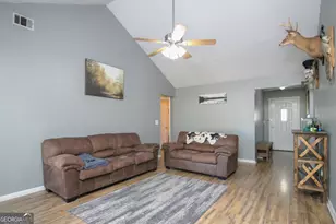 604 Gateway Dr, Bonaire, GA 31005 - Photo 6