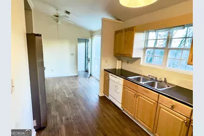 2020 Driftwood Circle, Cumming, GA 30041 - Photo 8