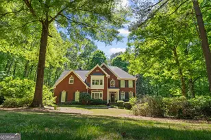 185 Woodcreek Ln, Fayetteville, GA 30215 - Photo 2