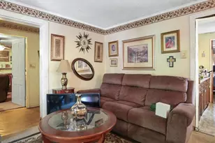 223 W 38th St, Savannah, GA 31401 - Photo 28