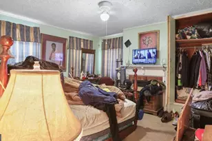 223 W 38th St, Savannah, GA 31401 - Photo 30