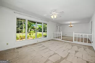 490 Hawthorne Dr, Fayetteville, GA 30214 - Photo 8