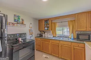 717 W 12th St, Chickamauga, GA 30707 - Photo 14