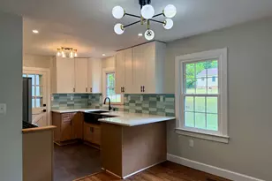 2274 Carey Dr SE, Atlanta, GA 30315 - Photo 8