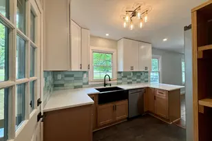 2274 Carey Dr SE, Atlanta, GA 30315 - Photo 10