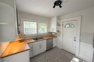 1050 Moreland Dr SE, Atlanta, GA 30315 - Photo 16