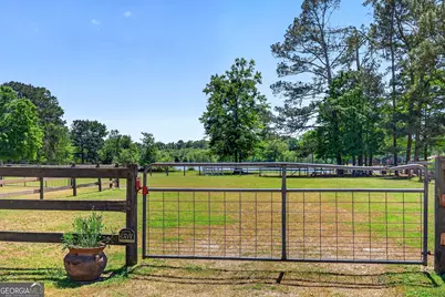 511 W McIntosh Road, Brooks, GA 30205 - Photo 46