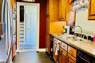 31 McFerrin Cir, Riverdale, GA 30274 - Photo 18